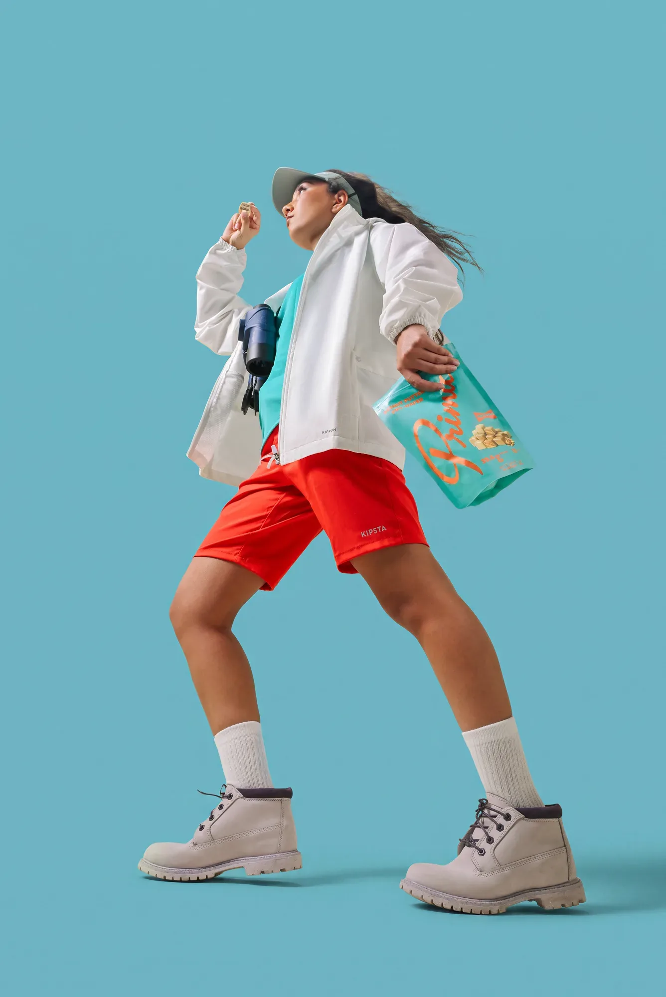 Colour blocking and movement for the launch reels.