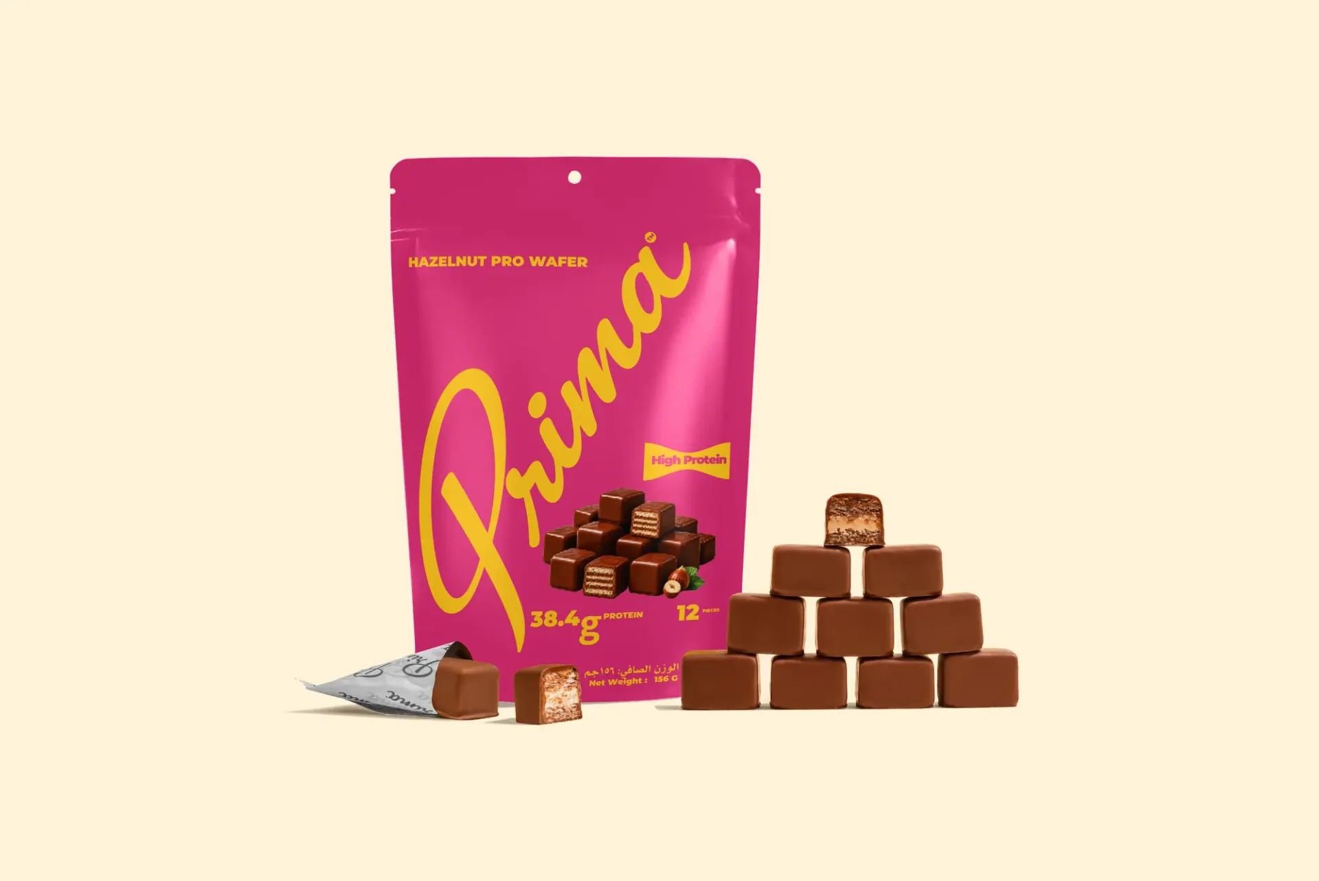 Hazelnut pro wafer, the flavour behind The Muse. Pouch and wafer pyramid from the product set.