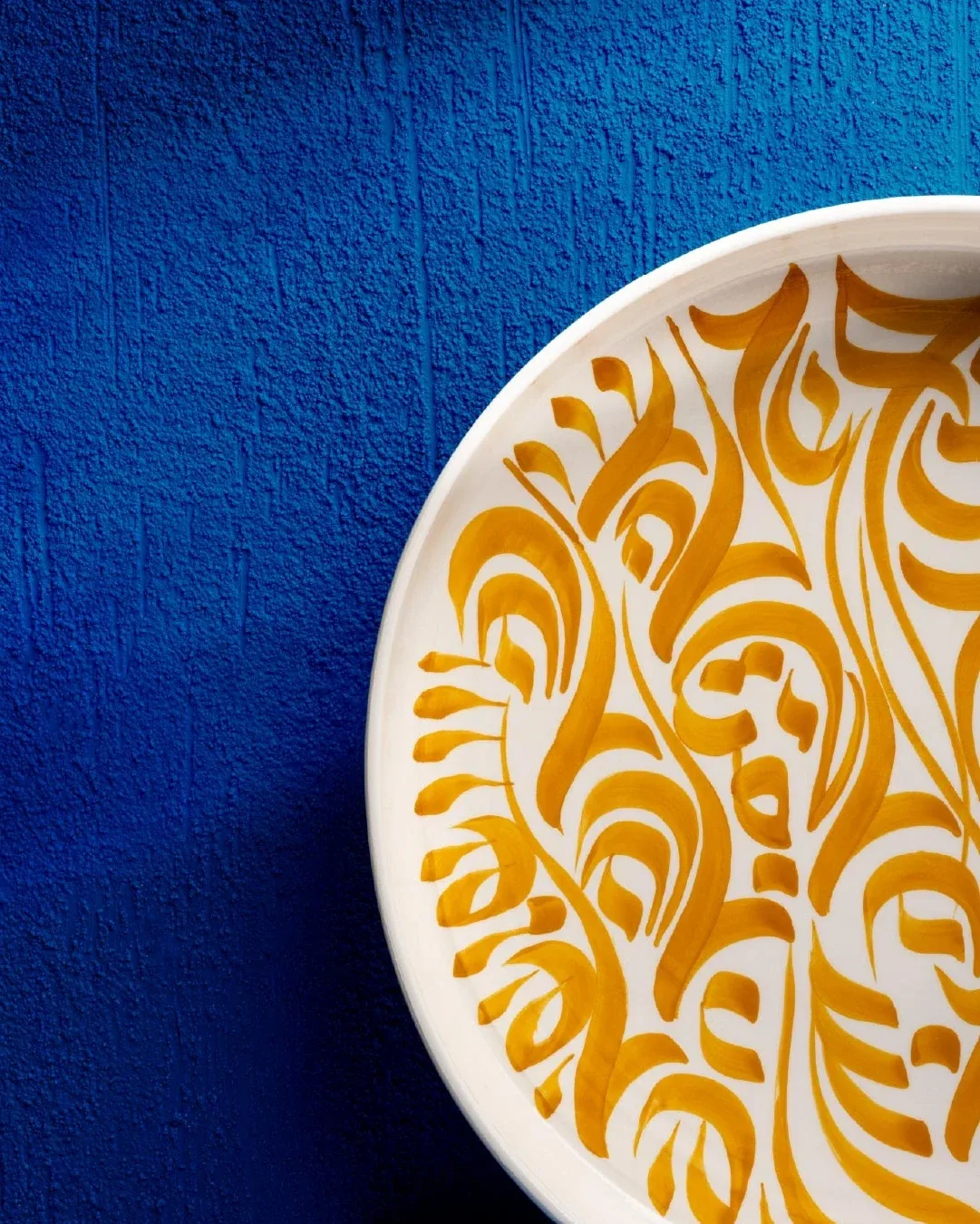 House of Jay: Amber plate, pattern and texture